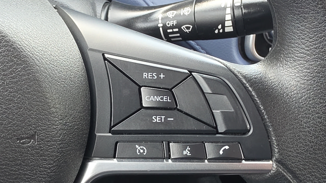 Used 2024 Nissan Versa SV FWD image 23