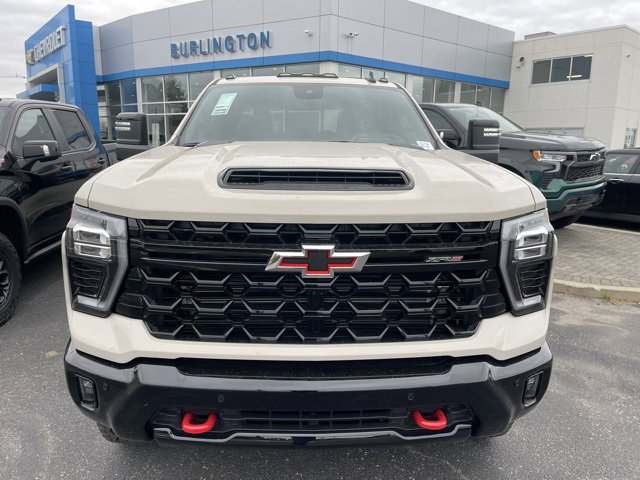 New 2026 Chevrolet Silverado 2500 ZR2 image 2
