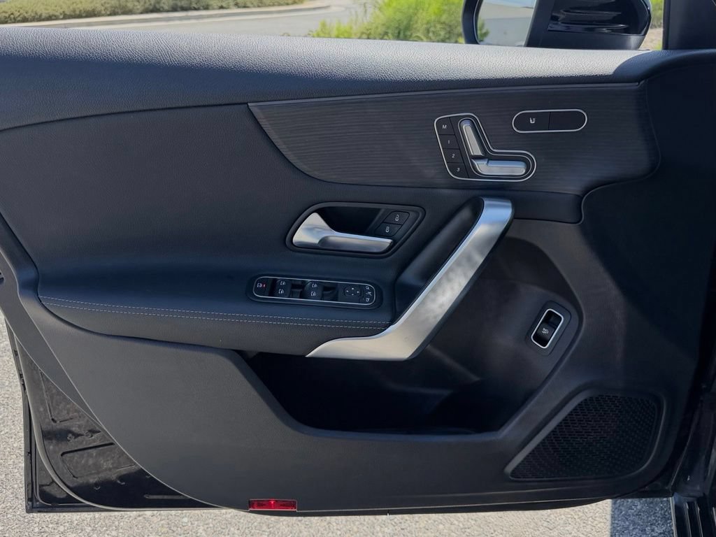 Certified 2021 Mercedes-Benz A 220 image 13