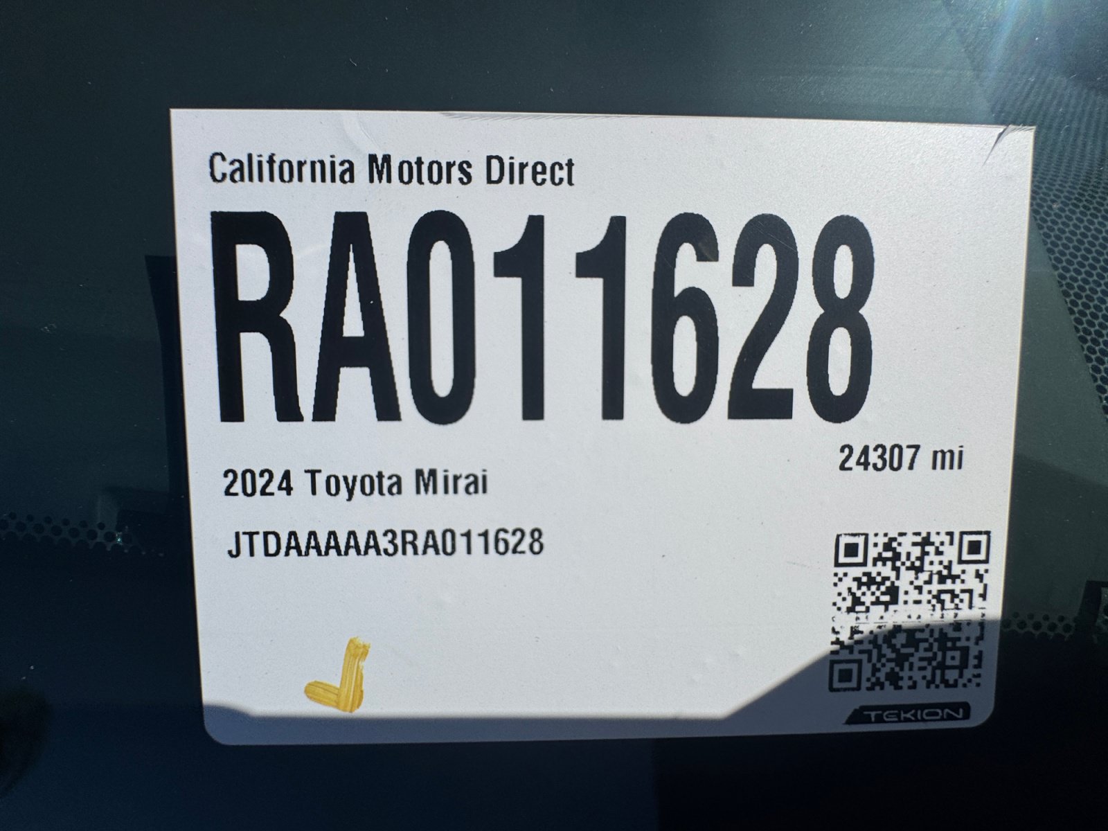 Used 2024 Toyota Mirai w/ Advanced Technology Package RWD image 23