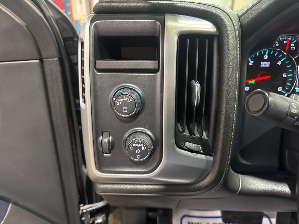 Used 2018 GMC Sierra 1500 SLE w/ SLE Value Package image 14