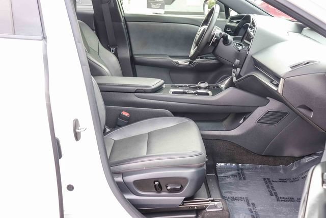 Certified 2023 Lexus RZ 450e Premium w/ Technology Package AWD/4WD image 19