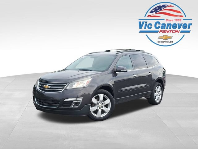 Used 2017 Chevrolet Traverse LT w/ Style and Technology Package FWD image 1