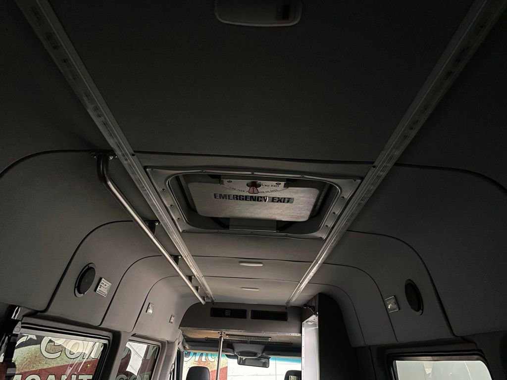 Used 2008 Dodge Sprinter 3500 w/ Window Group Iv Fixed Glass image 21