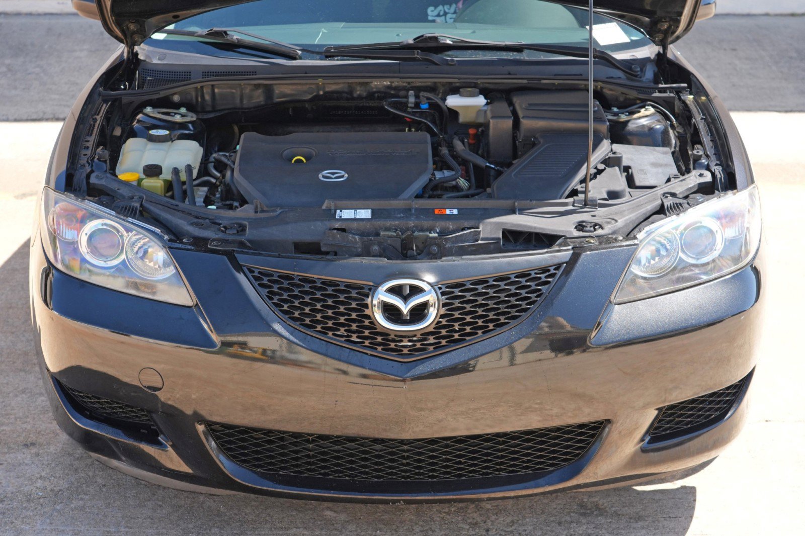 Used 2006 MAZDA MAZDA3 i Touring FWD image 7