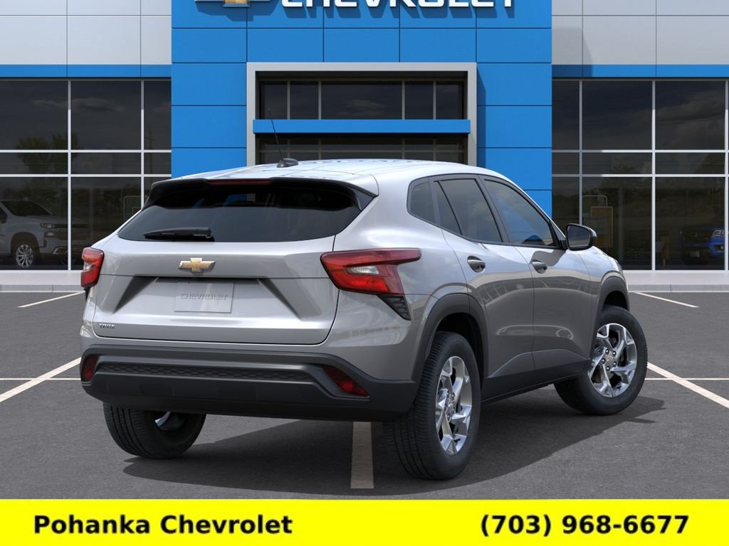 New 2026 Chevrolet Trax LS w/ LS Convenience Package FWD image 4