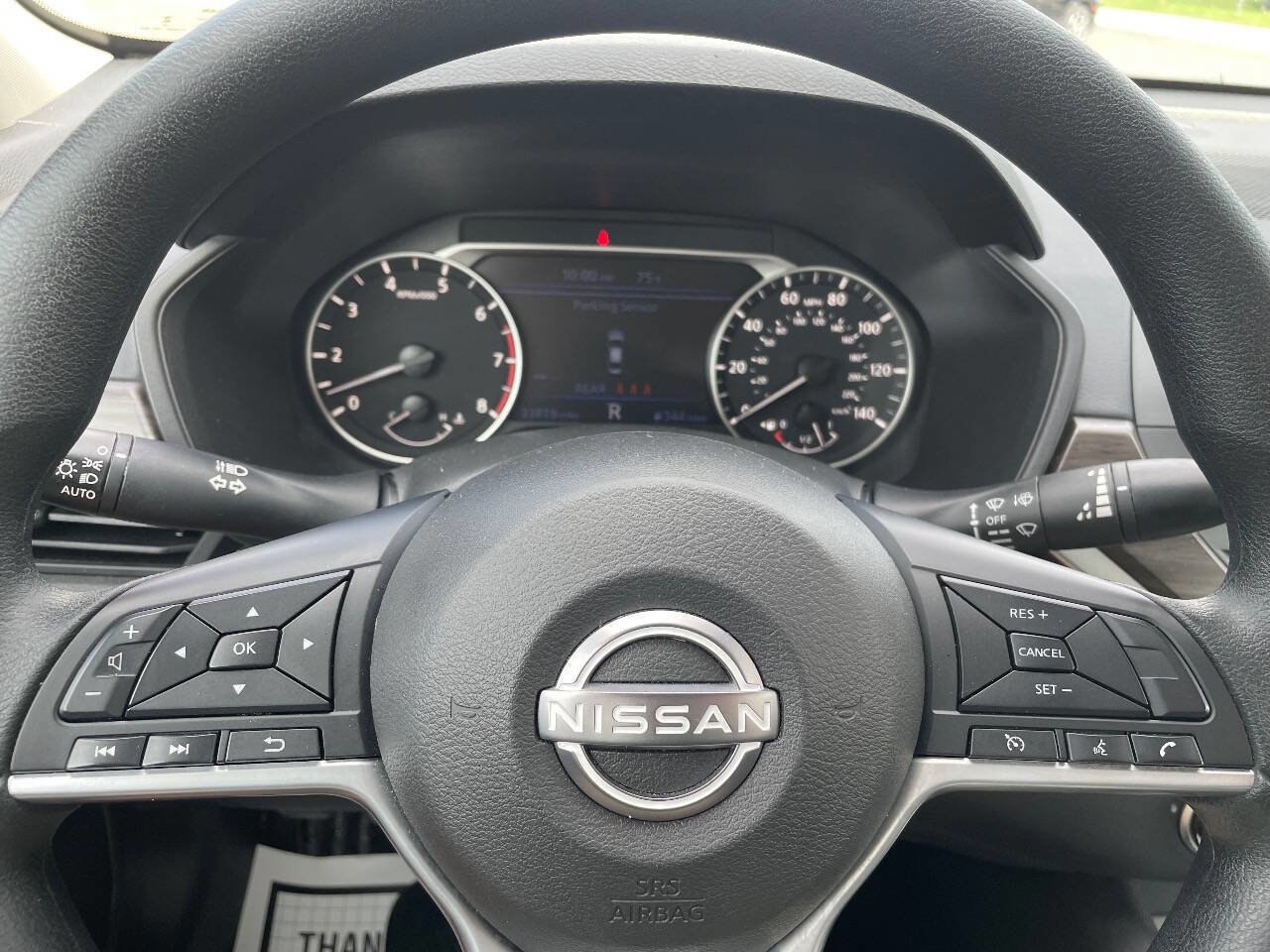 Used 2025 Nissan Altima 2.5 SV FWD image 4