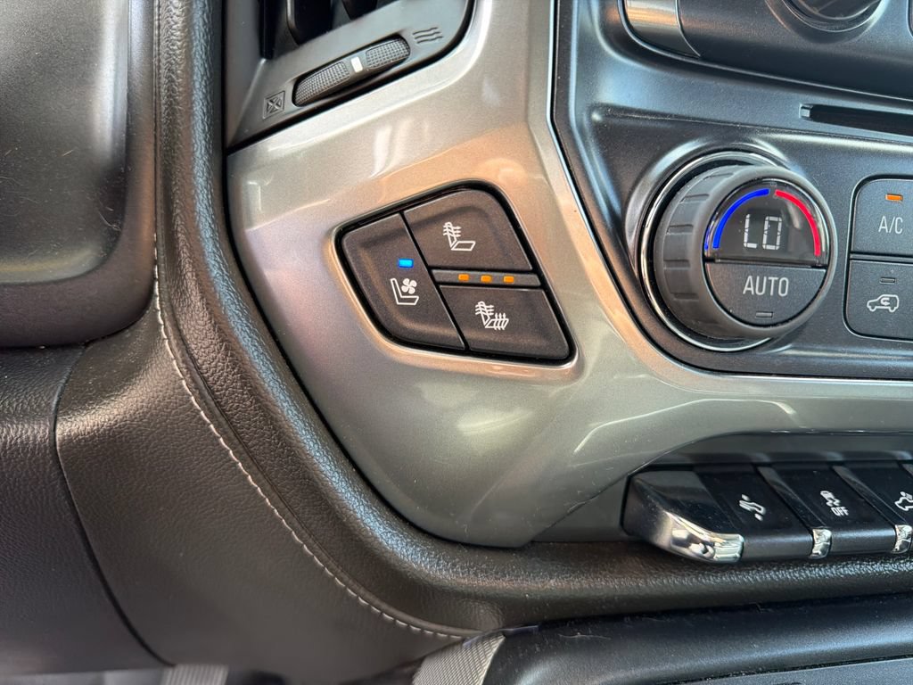 Used 2016 Chevrolet Silverado 1500 LTZ Z71 w/ LTZ Plus Package AWD/4WD image 35