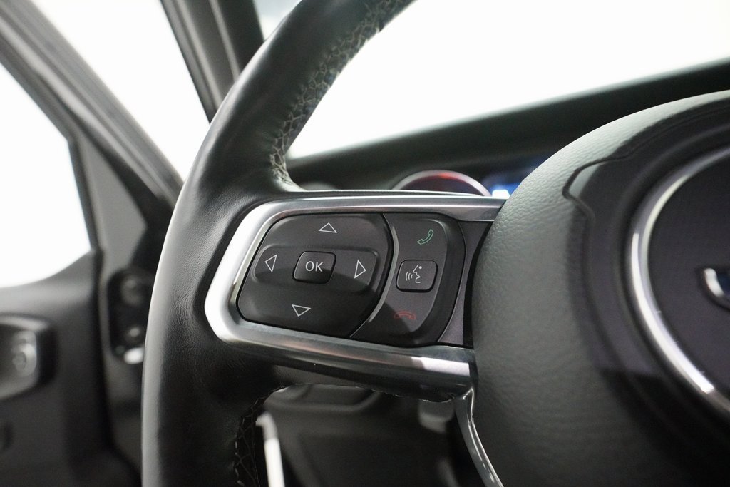 Used 2019 Jeep Wrangler Unlimited Sahara w/ Quick Order Package 24M Moab image 17