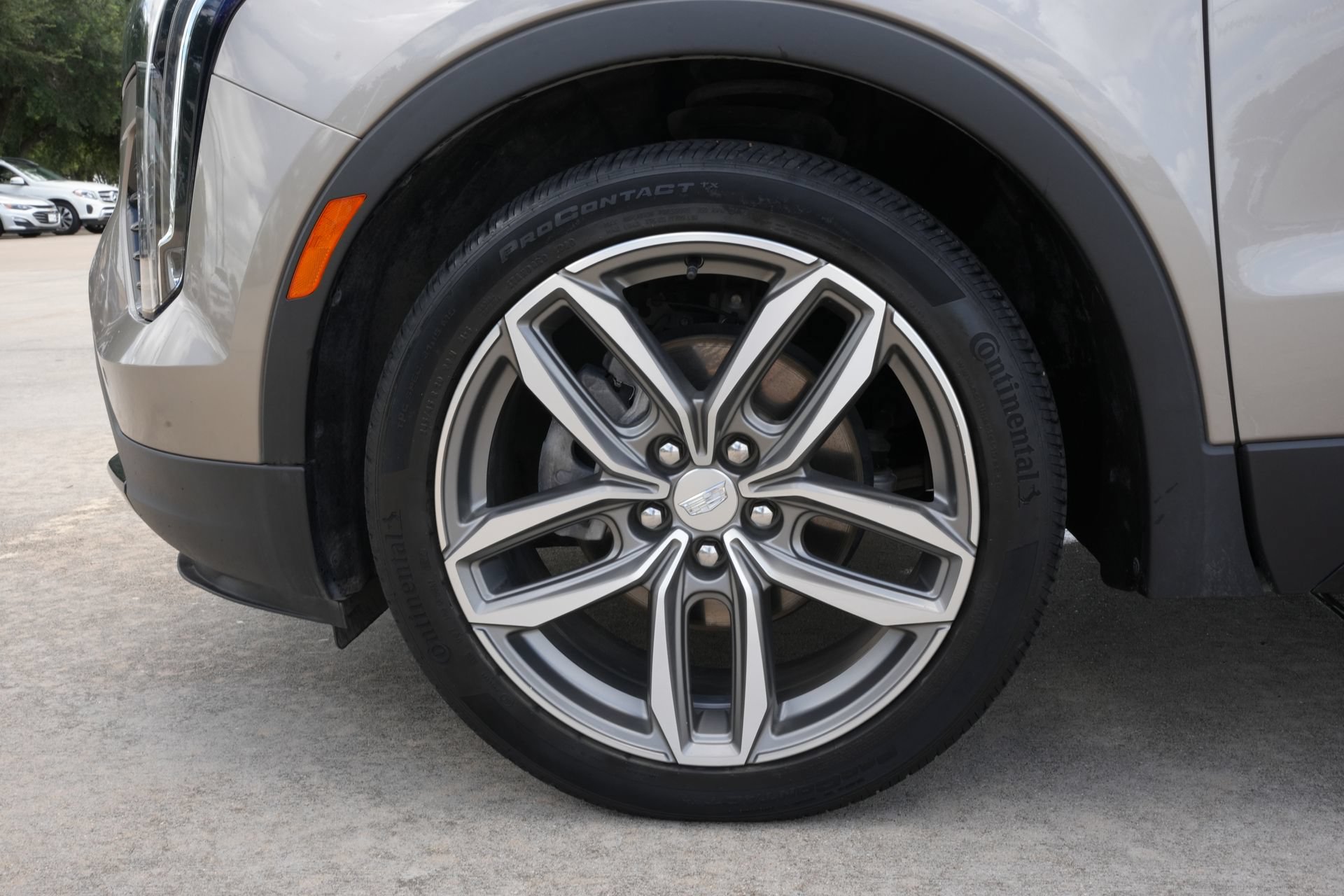 Certified 2023 Cadillac XT4 Sport FWD image 29