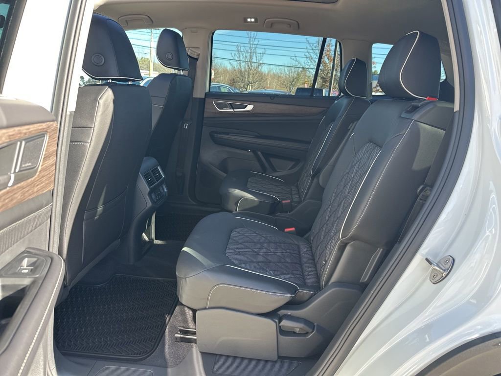 New 2026 Volkswagen Atlas SEL Premium R-Line image 26