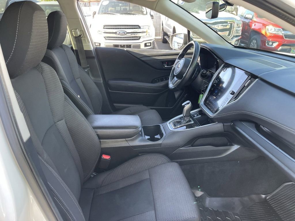 Used 2022 Subaru Outback Premium AWD/4WD image 12