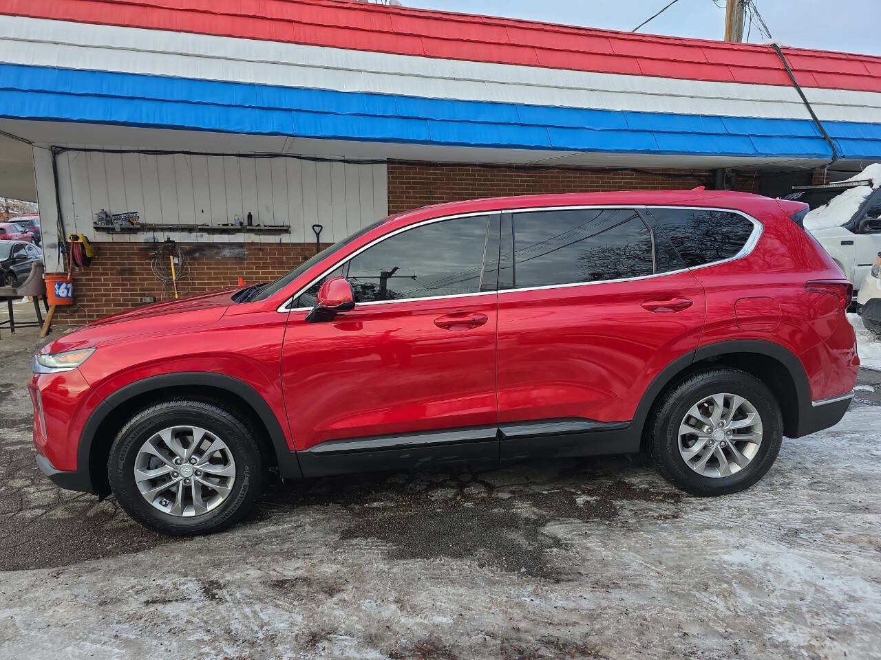 Used 2020 Hyundai Santa Fe SEL w/ Cargo Package AWD/4WD image 5