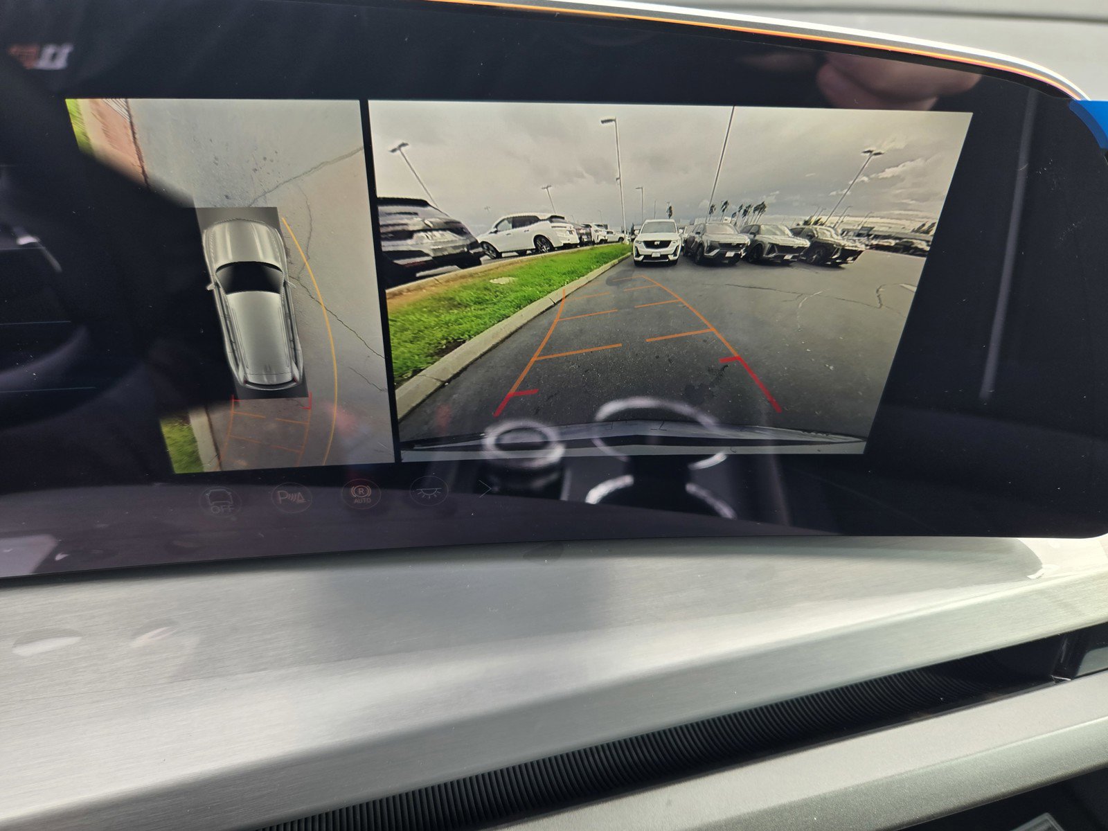 New 2026 Cadillac Vistiq Sport image 9