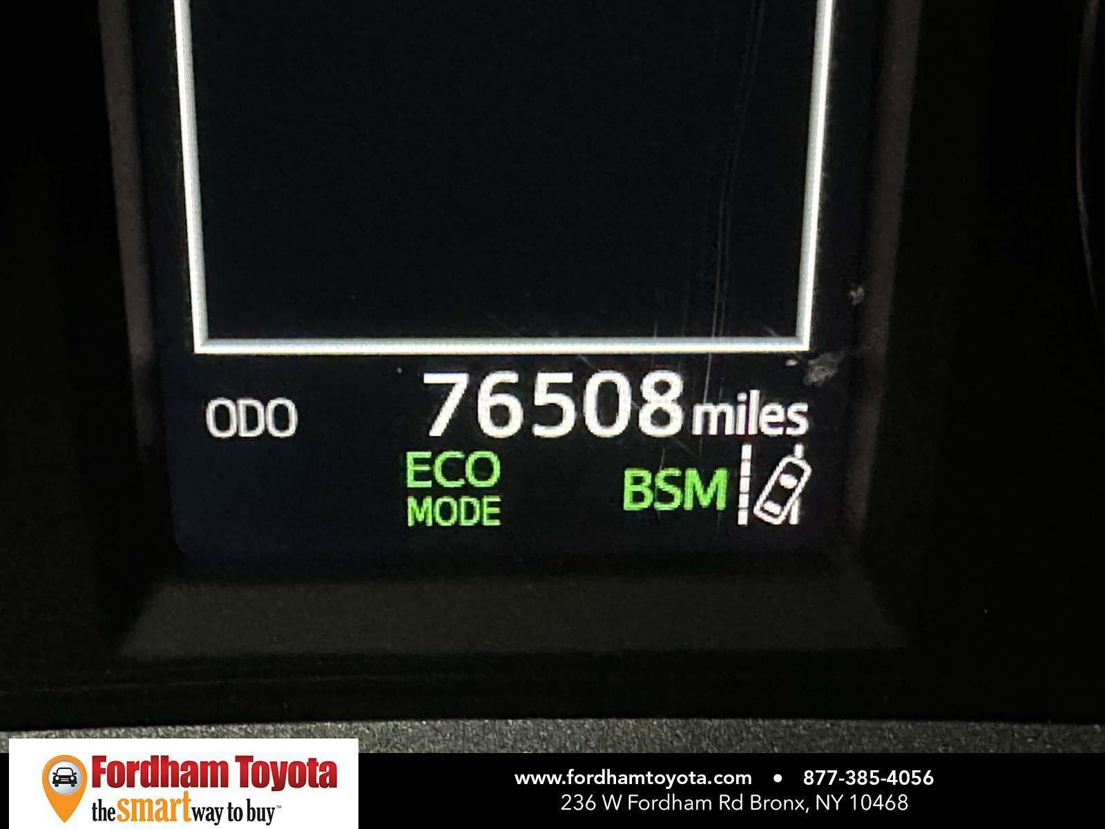 Used 2018 Toyota RAV4 SE w/ Power Extra Value Package image 26