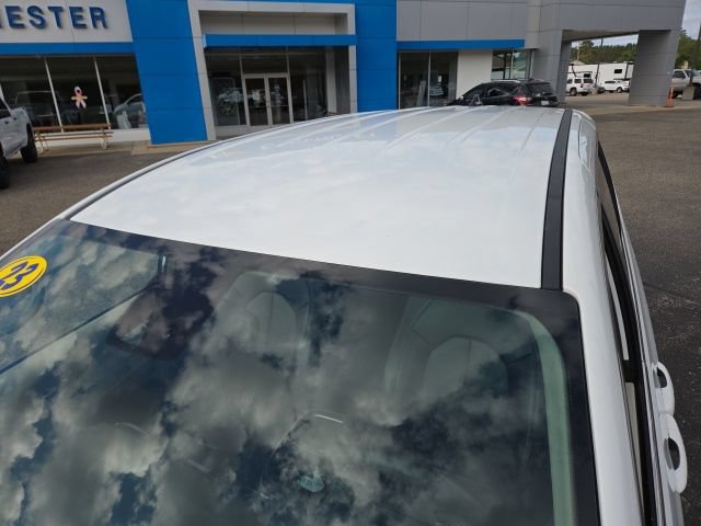Used 2023 Chrysler Pacifica Touring-L FWD image 34