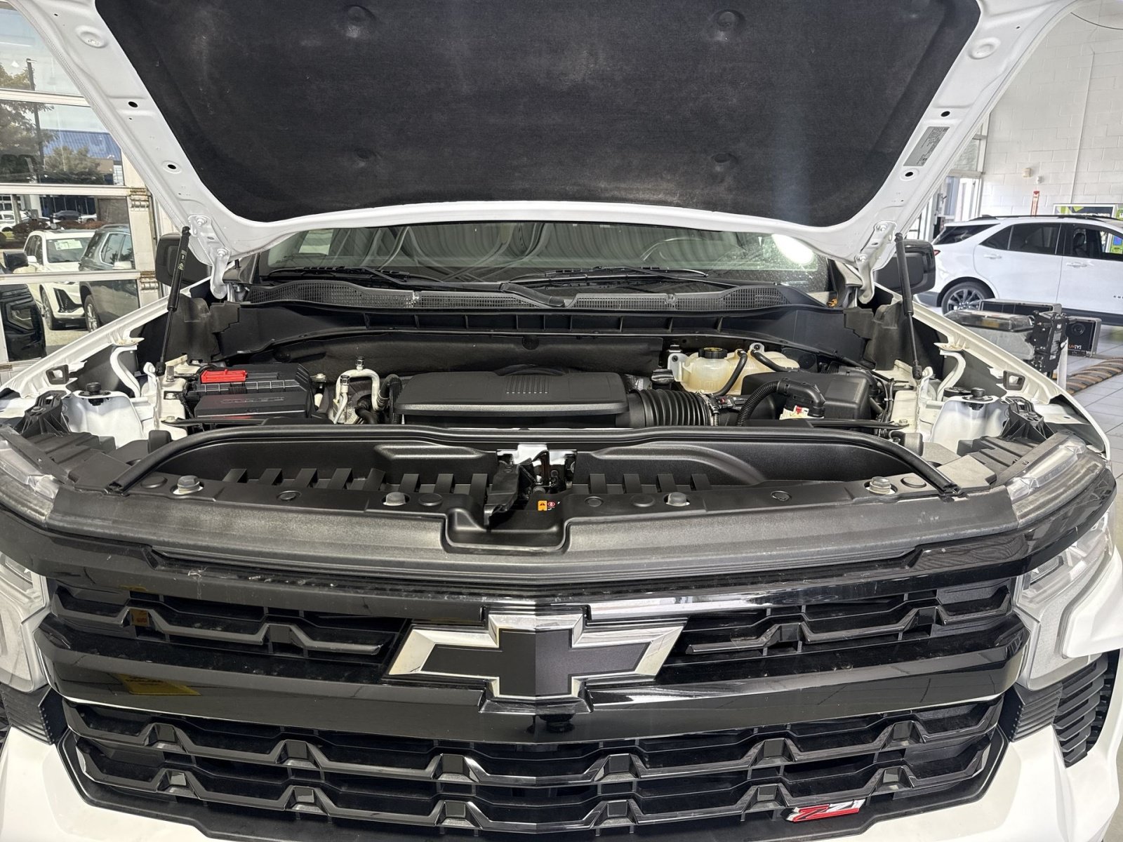 Used 2024 Chevrolet Silverado 1500 LT Trail Boss w/ Protection Package AWD/4WD image 28