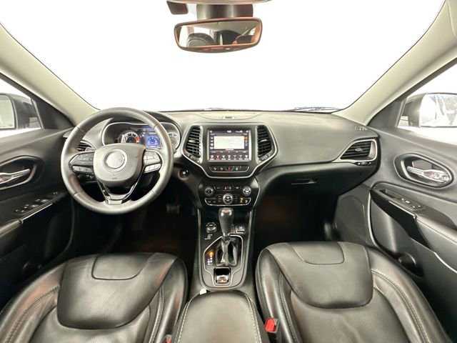 Used 2023 Jeep Cherokee Altitude Lux image 3