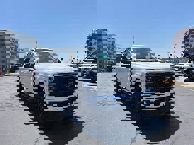 New 2025 Ford F350 XLT w/ Black Appearance Package