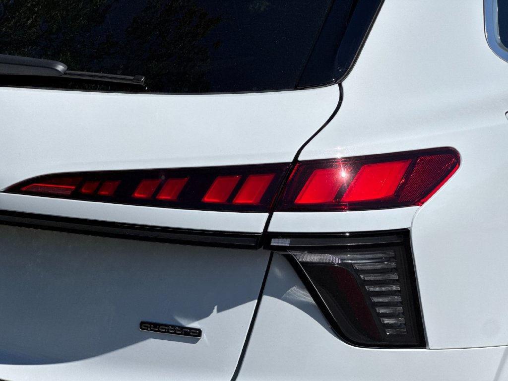 New 2026 Audi Q3 quattro 2.0T AWD/4WD image 29