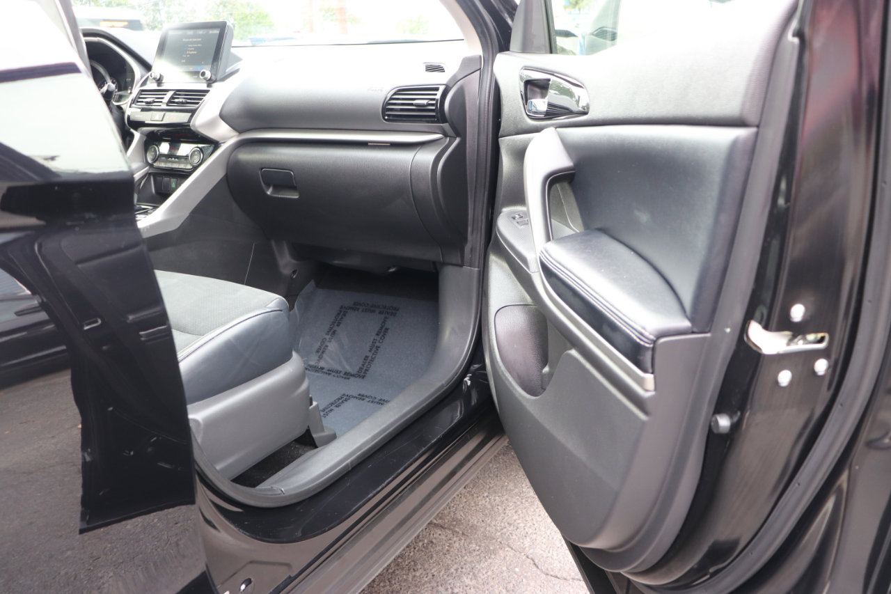 Used 2024 Mitsubishi Eclipse Cross SE image 15