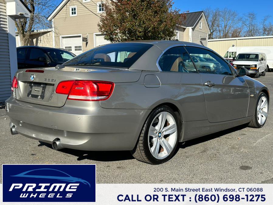 Used 2008 BMW 335i Convertible w/ Premium Pkg image 9