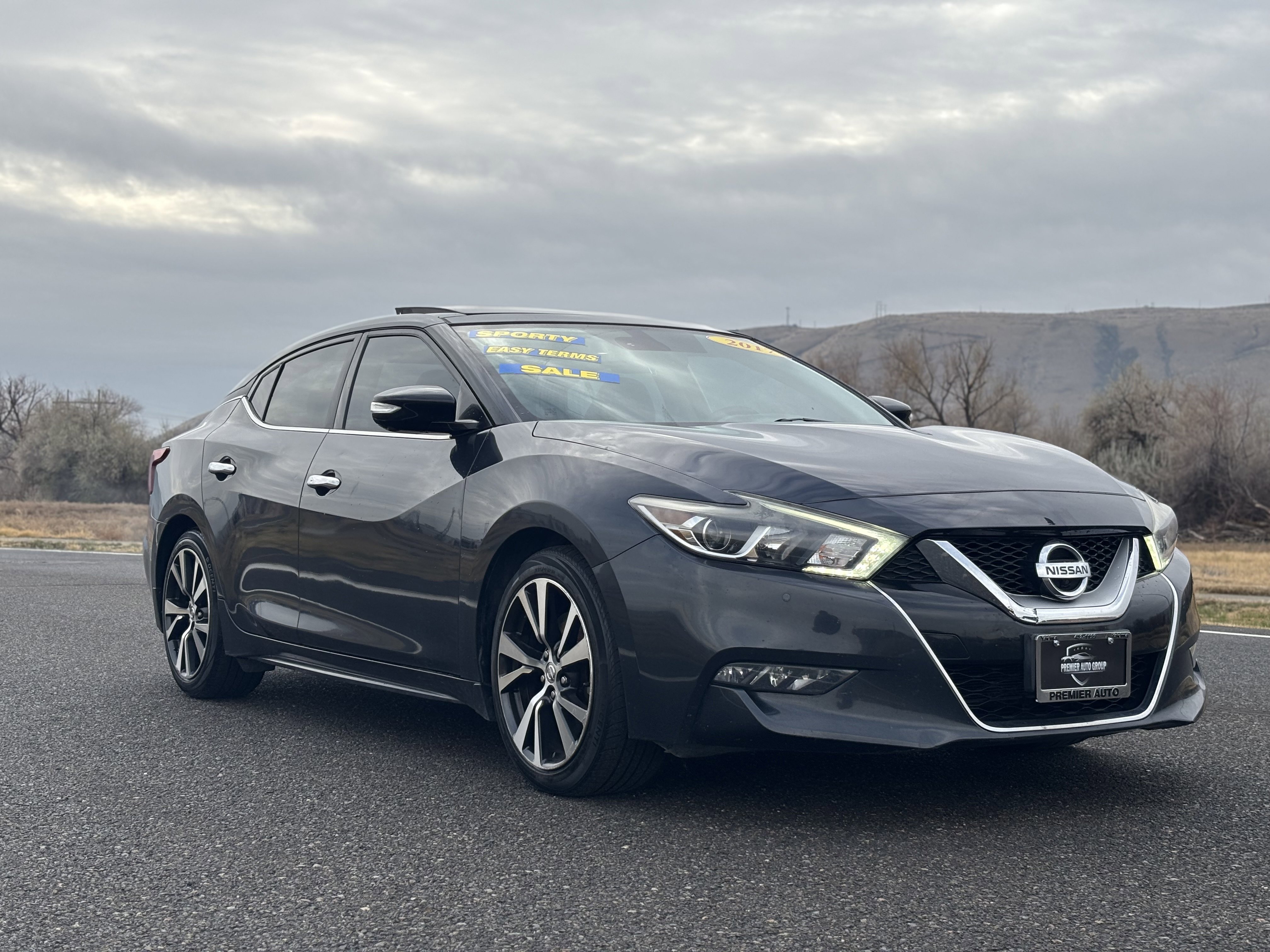 Used 2017 Nissan Maxima Platinum FWD image 45