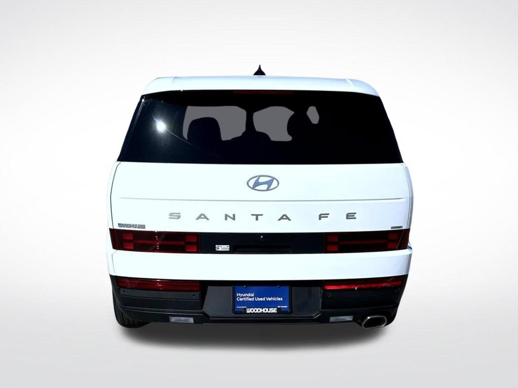 Used 2025 Hyundai Santa Fe SE AWD/4WD image 7