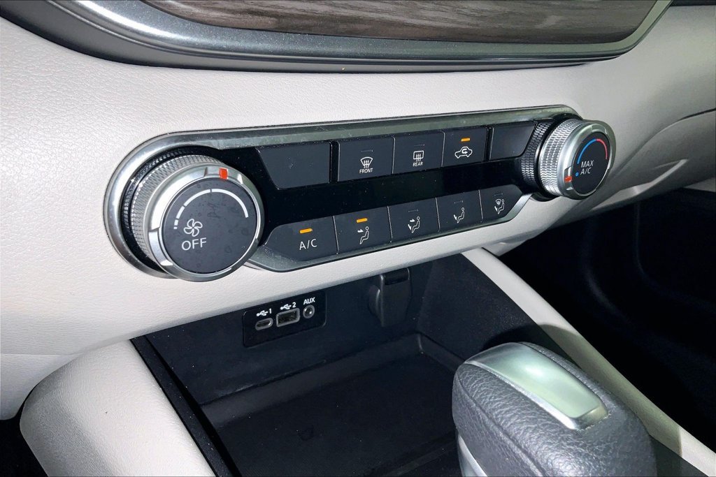 Used 2025 Nissan Altima 2.5 SV FWD image 27