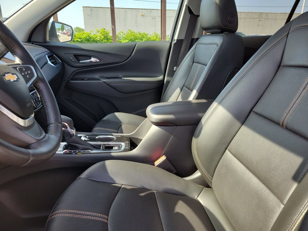 Used 2022 Chevrolet Equinox Premier AWD/4WD image 21