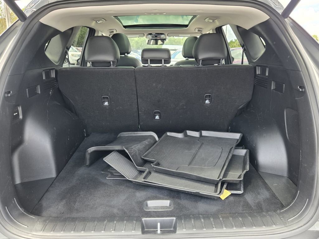 Certified 2024 Hyundai Tucson Limited FWD image 14