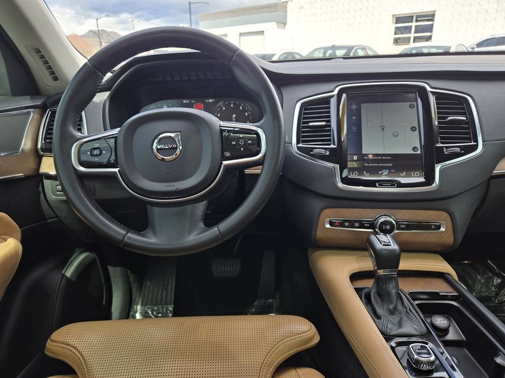 Used 2016 Volvo XC90 T6 Inscription w/ Vision Package AWD/4WD image 27