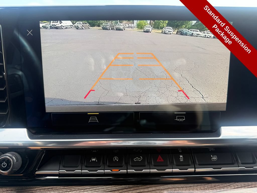 Used 2023 Chevrolet Silverado 1500 LT AWD/4WD image 28