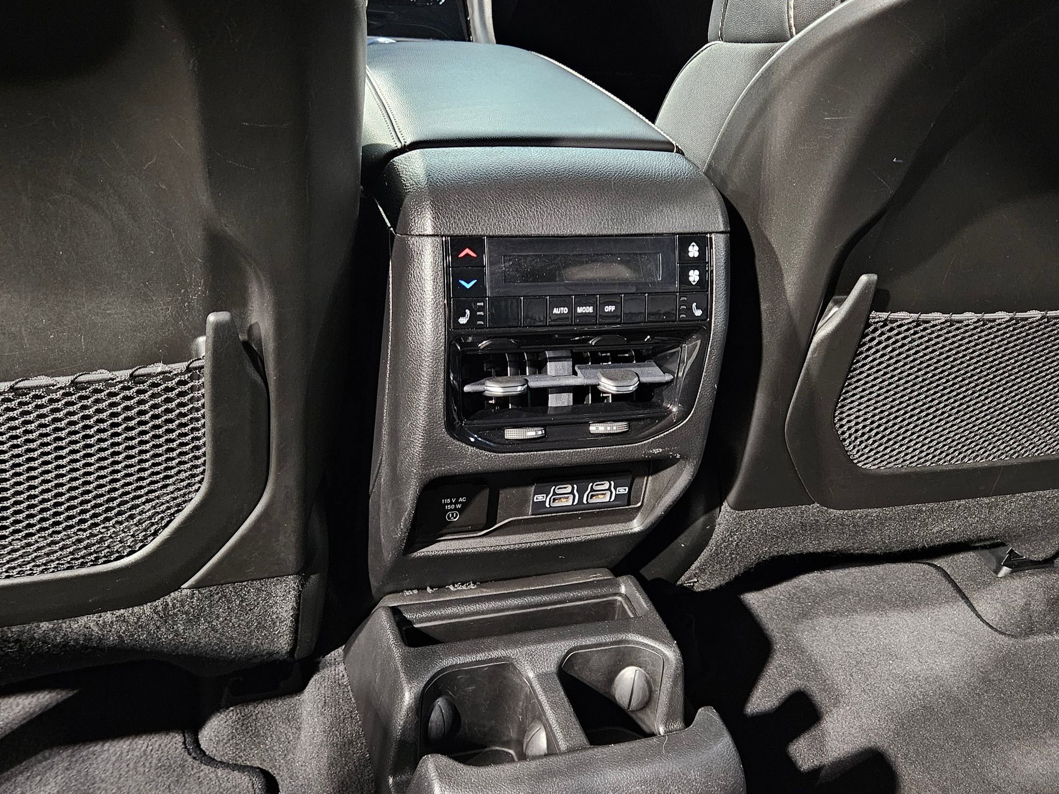 Used 2022 Jeep Grand Cherokee L Limited image 37