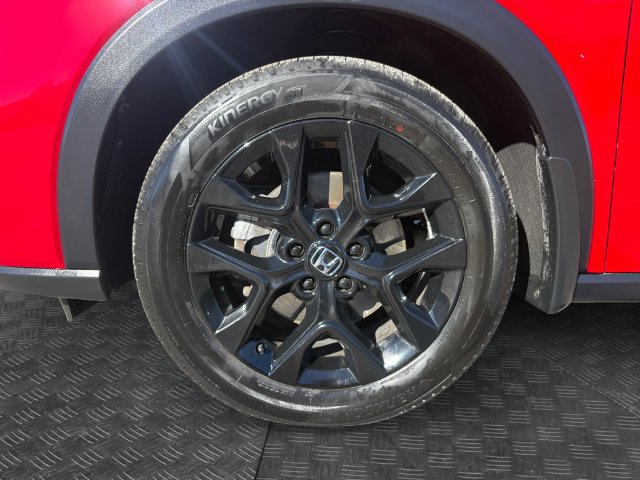 Used 2024 Honda HR-V Sport image 14