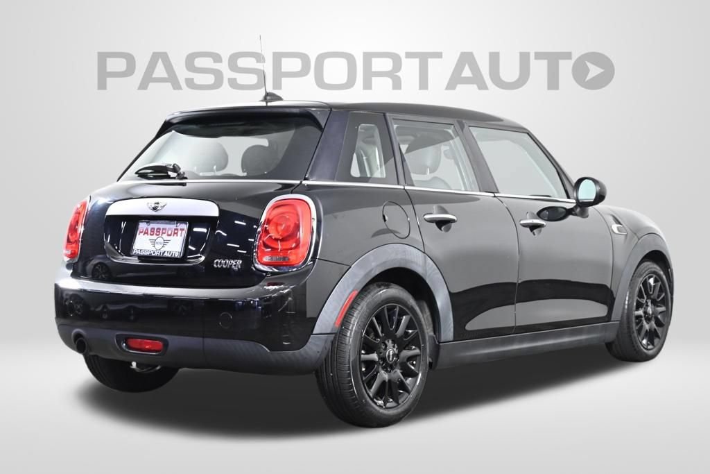 Used 2015 MINI Cooper 4-Door Hardtop FWD image 7