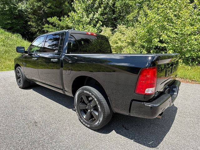 Used 2023 RAM 1500 Express w/ Wheel & Sound Group AWD/4WD image 9