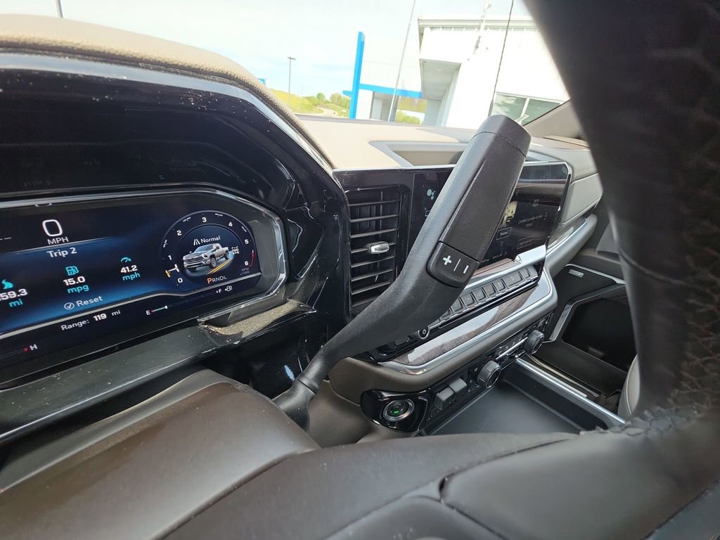 Used 2025 Chevrolet Silverado 2500 LTZ w/ LTZ Plus Package AWD/4WD image 20