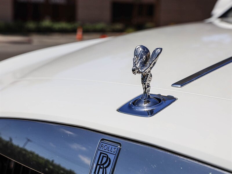 Used 2012 Rolls-Royce Ghost Extended Wheelbase RWD image 14