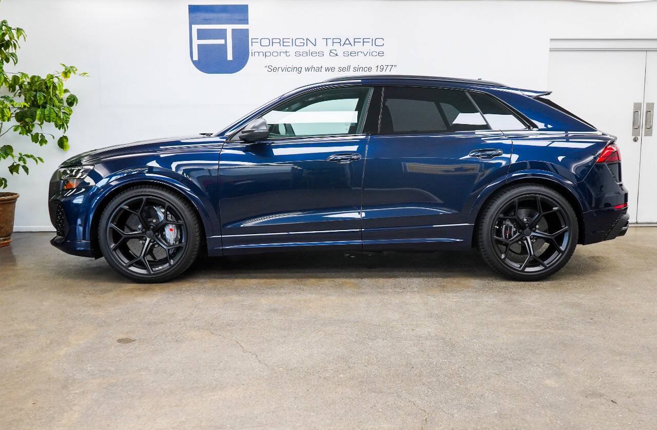 Used 2026 Audi RS Q8 performance AWD/4WD image 6