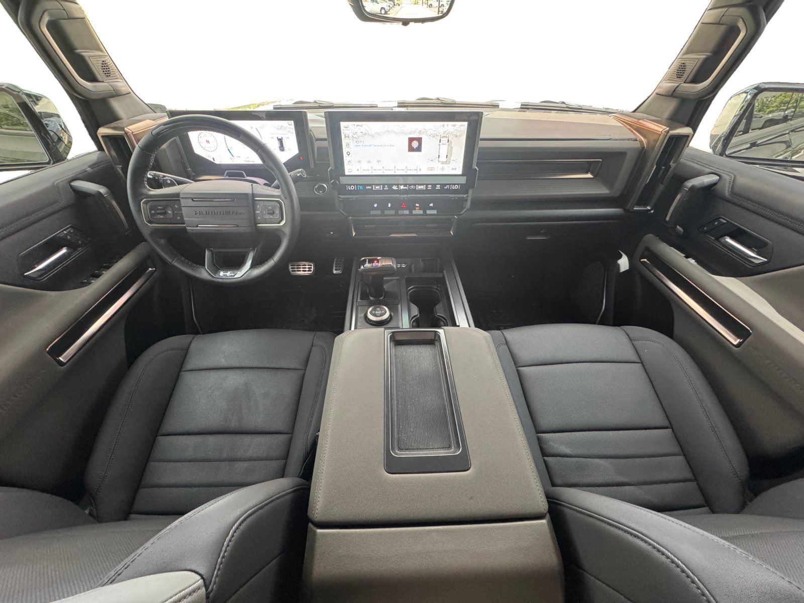 Certified 2025 GMC Hummer EV 3X w/ LPO, Sport Package AWD/4WD image 11