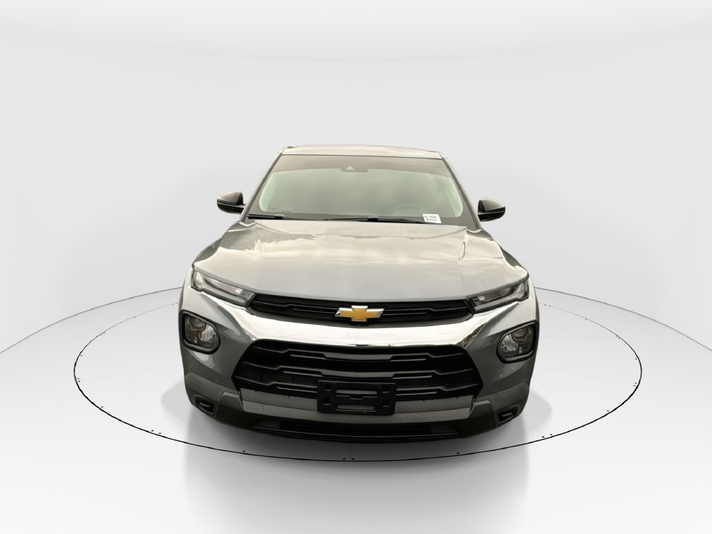 Used 2021 Chevrolet TrailBlazer LS FWD image 3