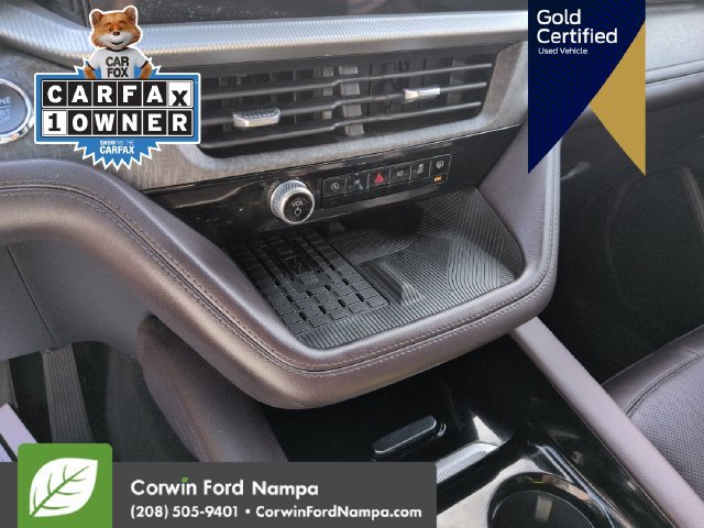 Used 2025 Ford Explorer Platinum w/ Ultimate Package AWD/4WD image 19