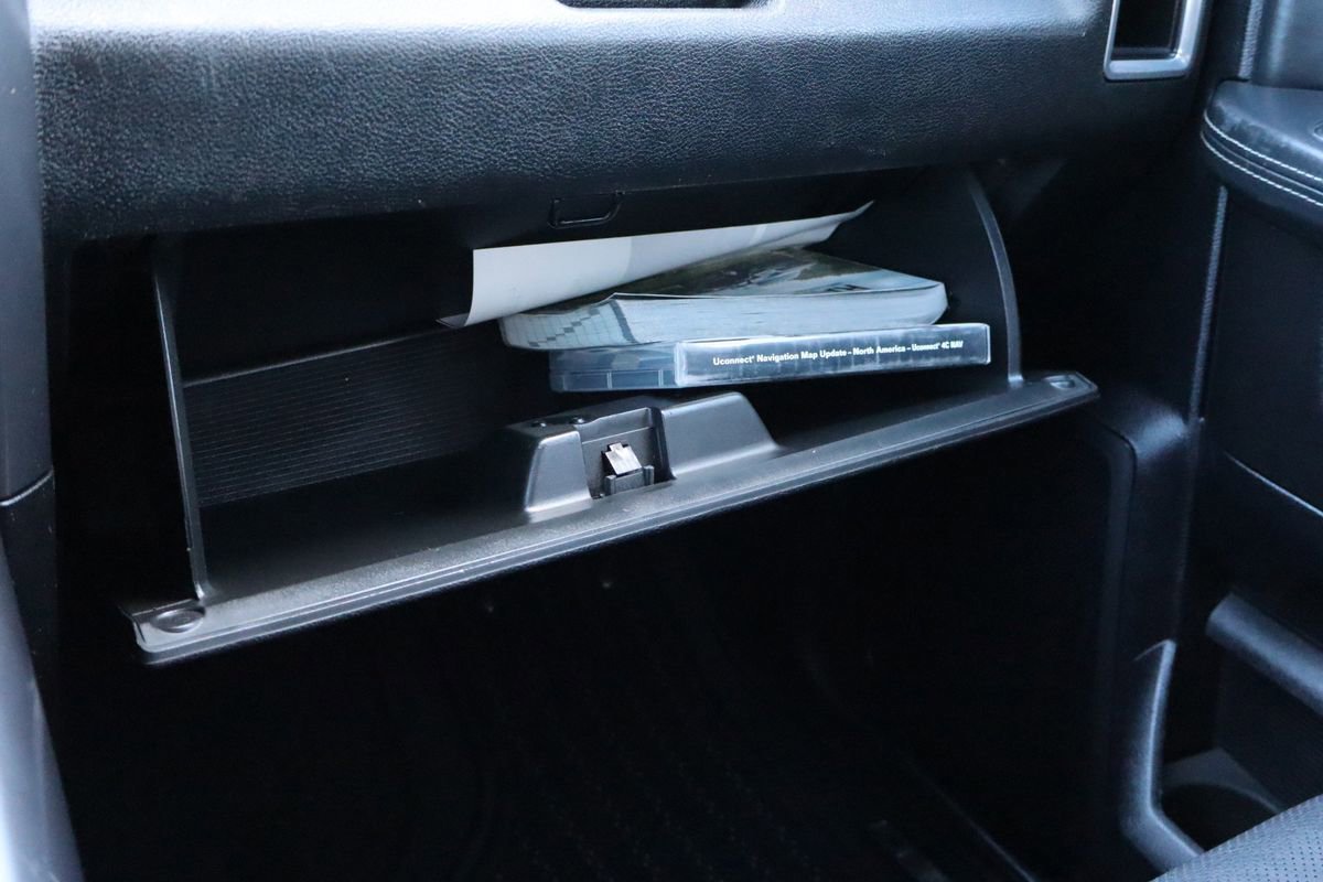 Used 2018 RAM 2500 Limited image 38