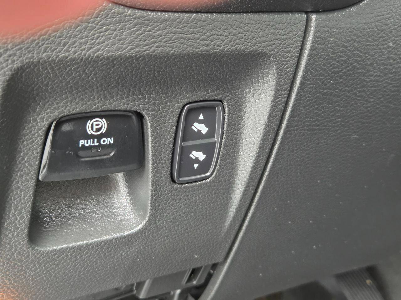 Used 2023 RAM 1500 Big Horn image 33