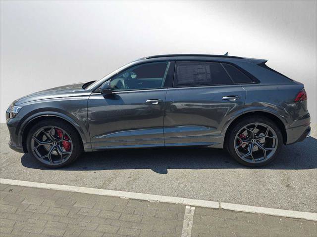 New 2025 Audi RS Q8 performance image 6