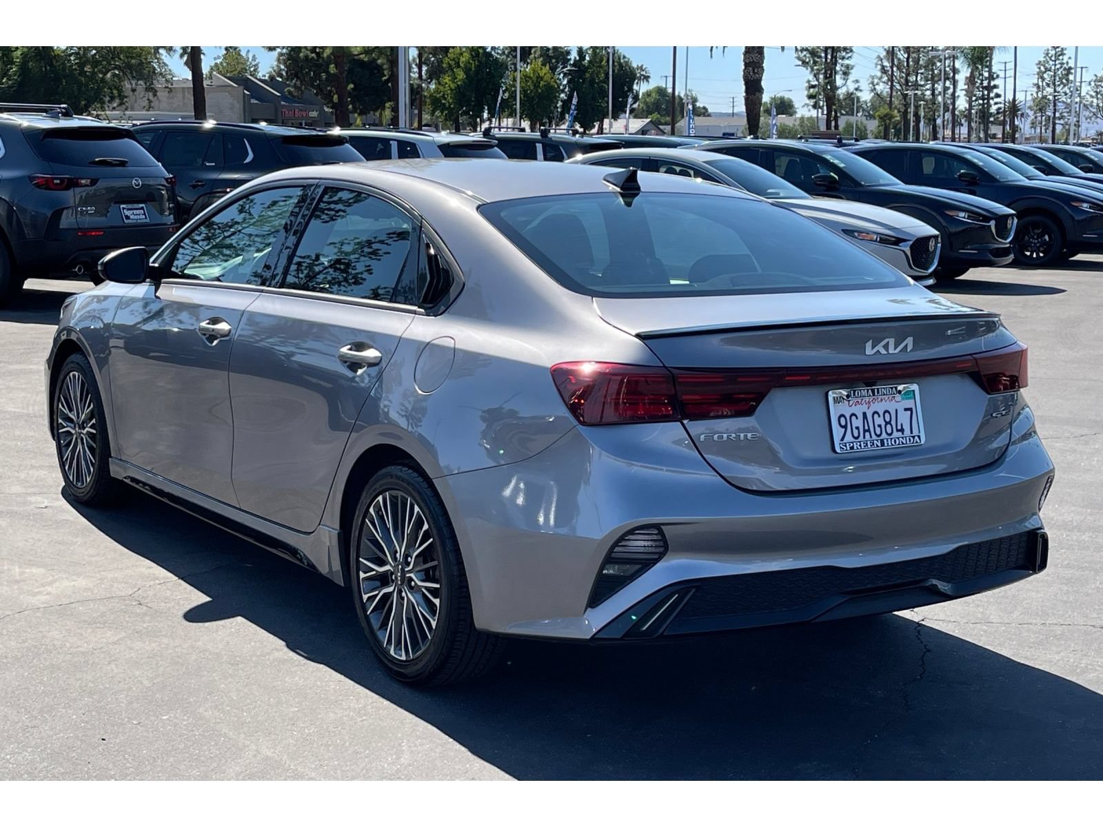Used 2023 Kia Forte GT-Line FWD image 3
