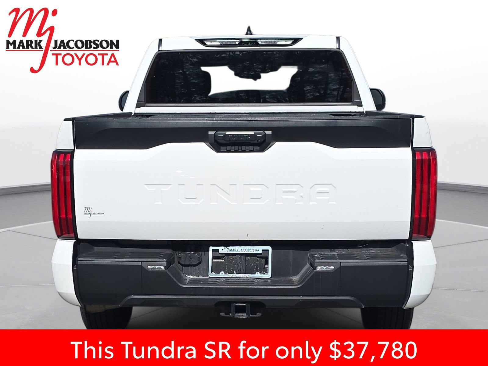 Used 2025 Toyota Tundra SR w/ SR Tow Package image 11