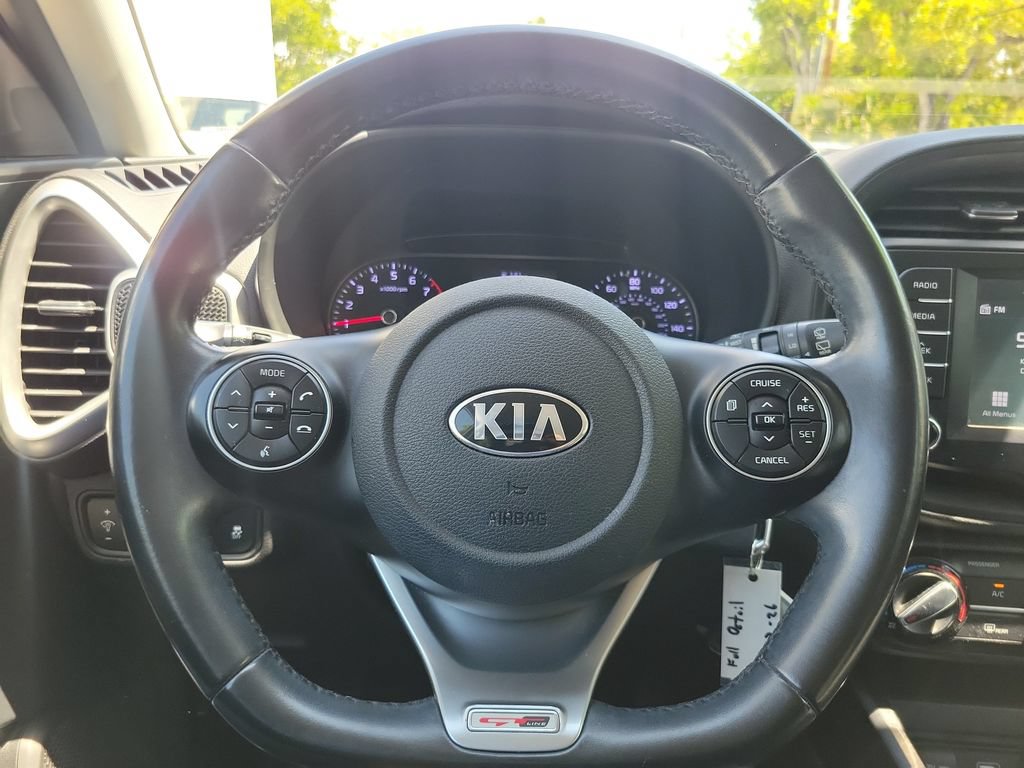 Used 2020 Kia Soul GT-Line FWD image 18