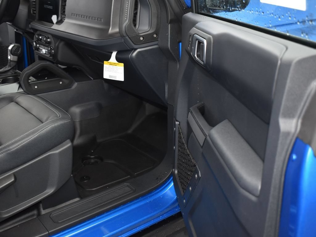 New 2025 Ford Bronco Badlands AWD/4WD image 17